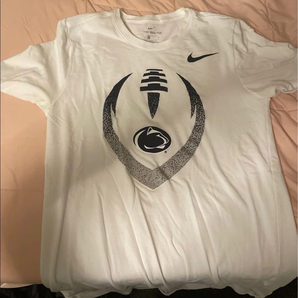 GREAT CONDITION Penn State Nike Tee- SOLD